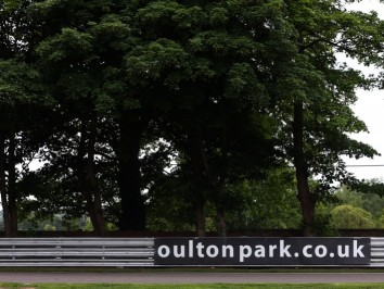 OultonPark