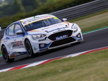 Ollie Jackson (GBR) - MB Motorsport Ford Focus ST