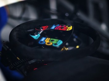SteeringWheel_02