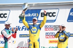 Podium-Ingram-Sutton-Cammish0H5A1255