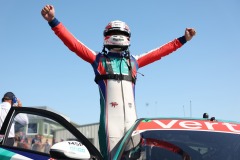 WhatsApp-Image-2025-08-17-at-16.03.28