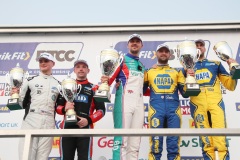 Podium-Deleon-Smiley-Ingram-Rowbottom-Cammish-DD211090