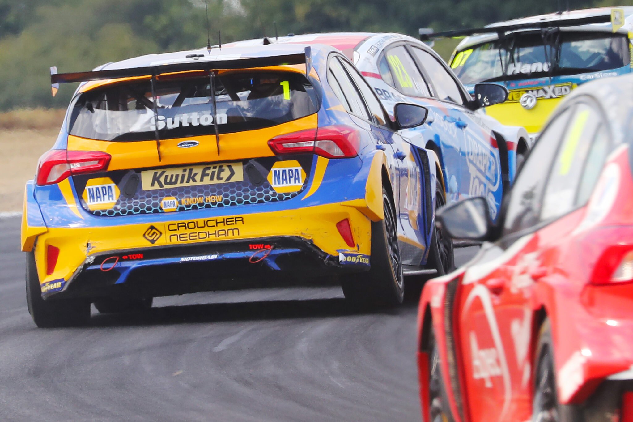 SUTTON SCORES NAPA RACING UK'S SECOND VICTORY AT SCORCHING SNETTERTON ...