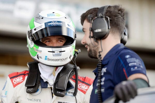 Turkington substitutes for unwell Hill in FP2