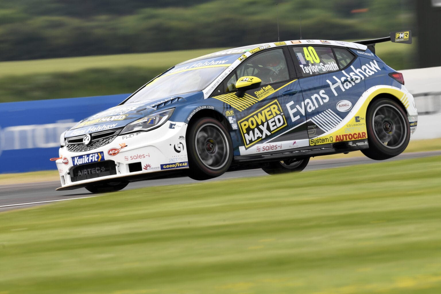 Evans Halshaw Power Maxed Racing Aiming High At Oulton Park • BTCC