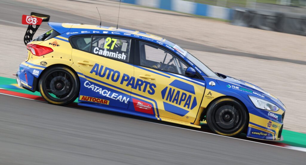 Cammish late show to top FP1