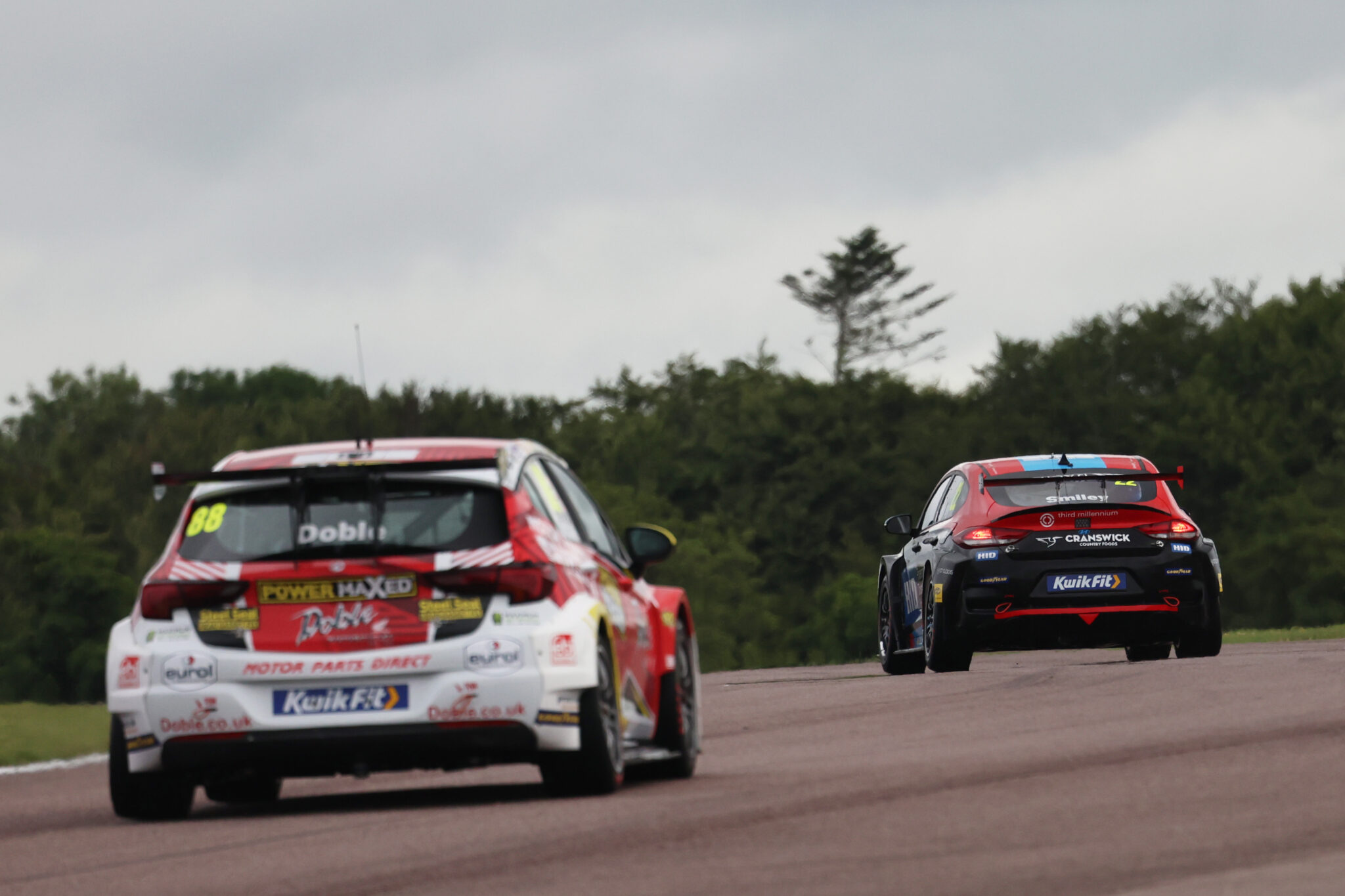 All Smiles At Restart Racing • BTCC