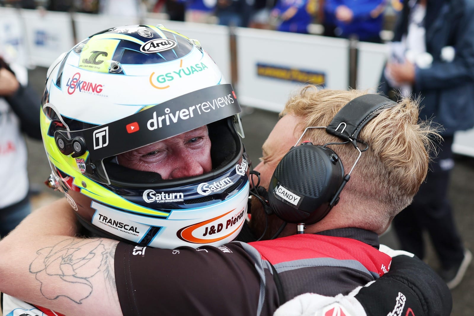 Shedden shows his class with stunning win