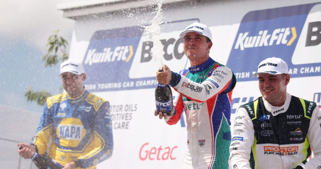 Tom Ingram claims top spot for Team VERTU