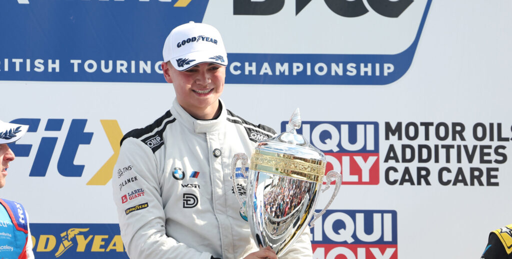 DeLeon's Diamond Drive: A Maiden Victory to Remember