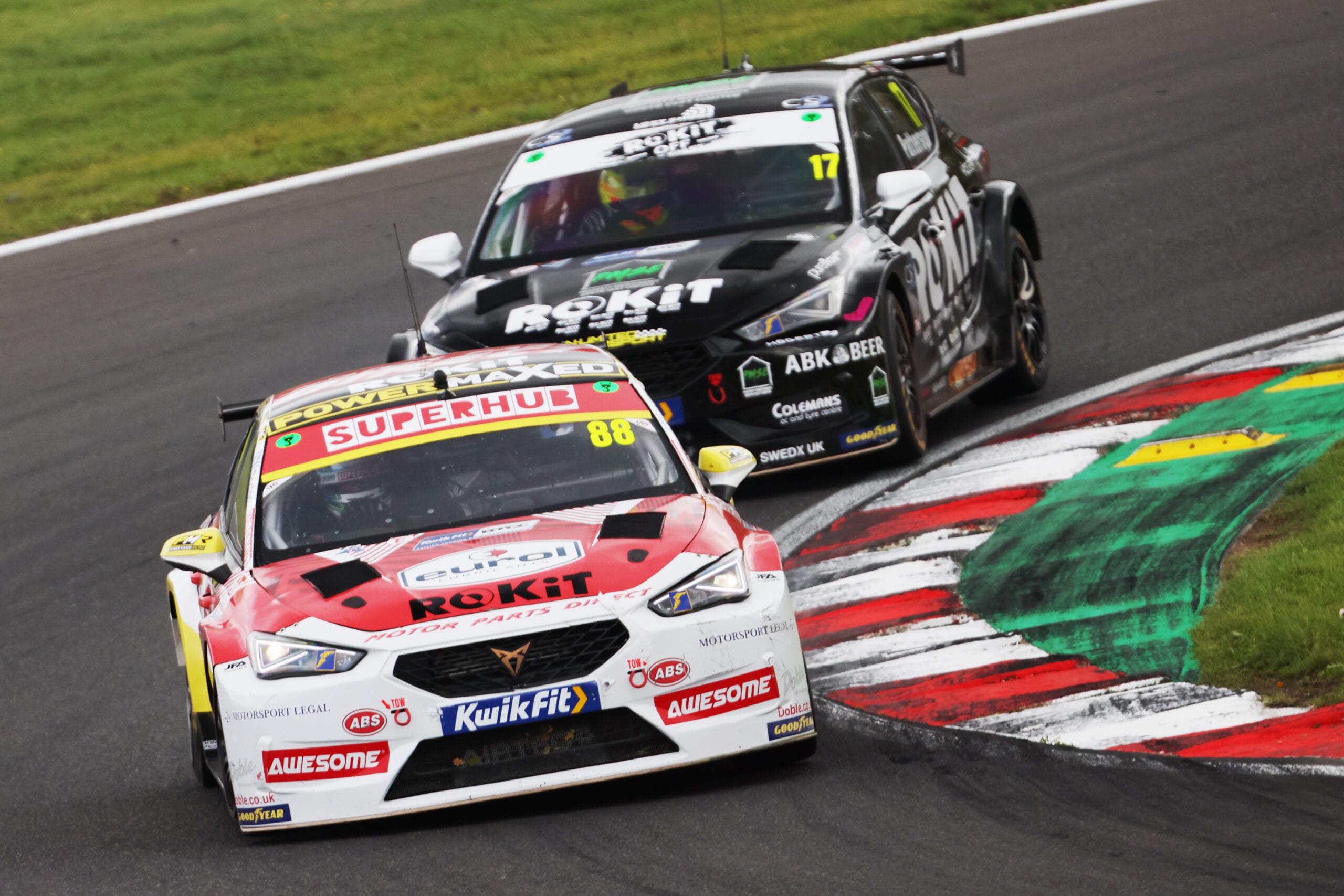 Brands Hatch GP Round 10 photo 9