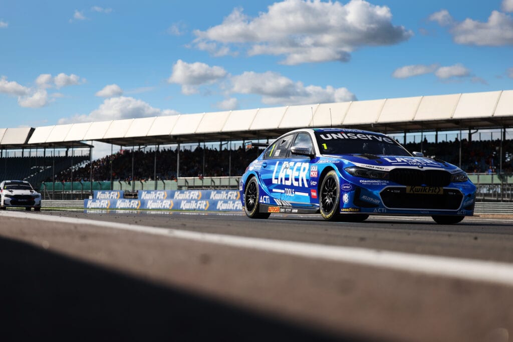 Jack Sears Trophy battle goes to wire as WSR’s Jake Hill prepares for BTCC send-off