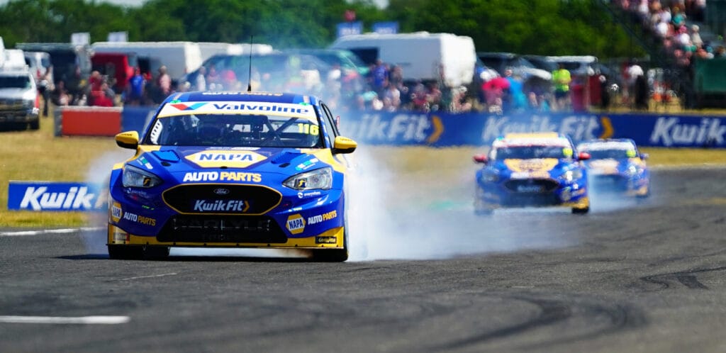 Sutton soars as BTCC arrives at Oulton Park